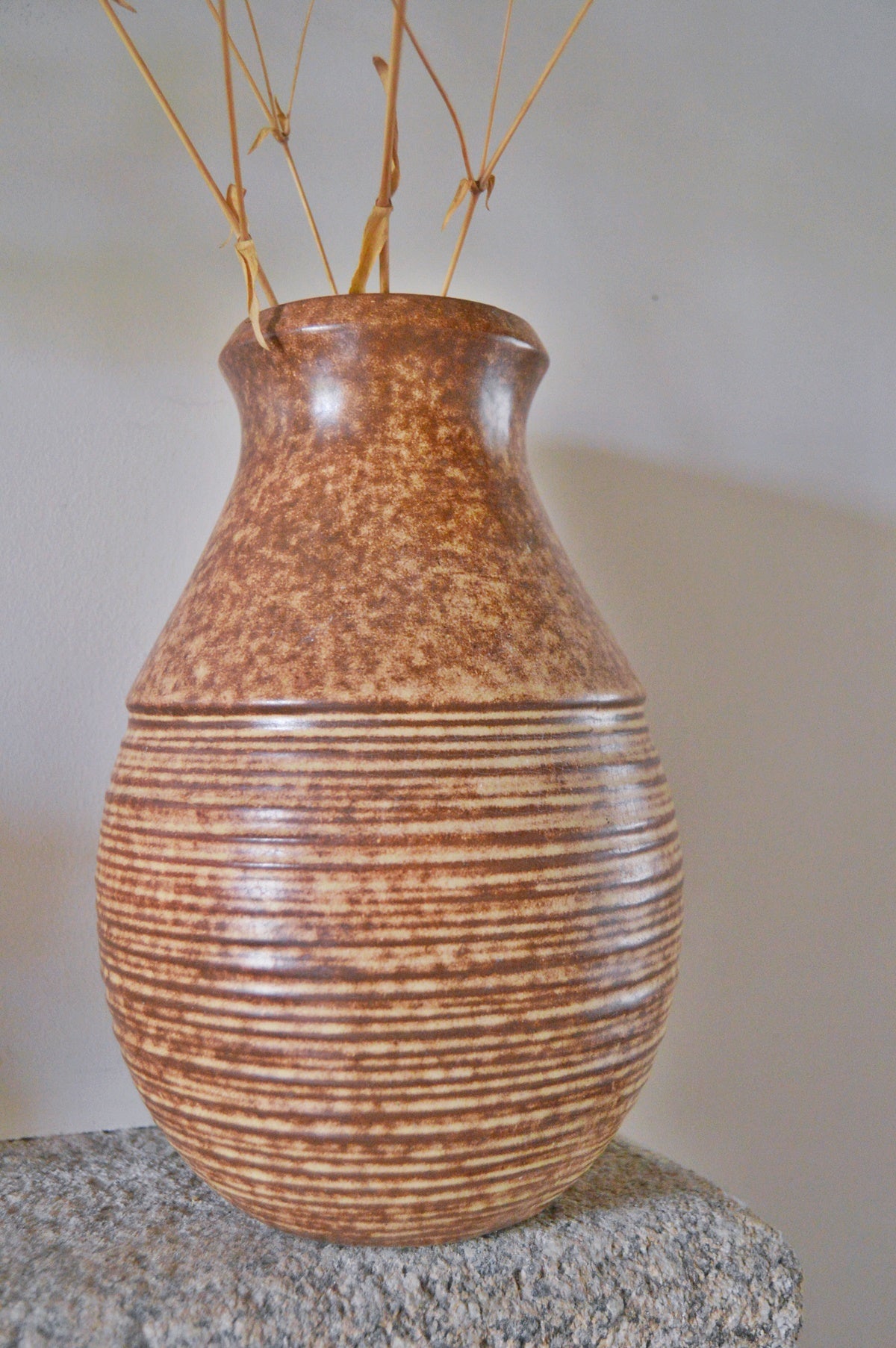 Vase marron