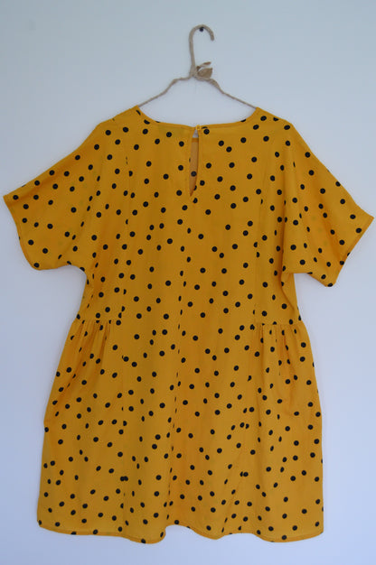 Robe jaune à pois Taille 40