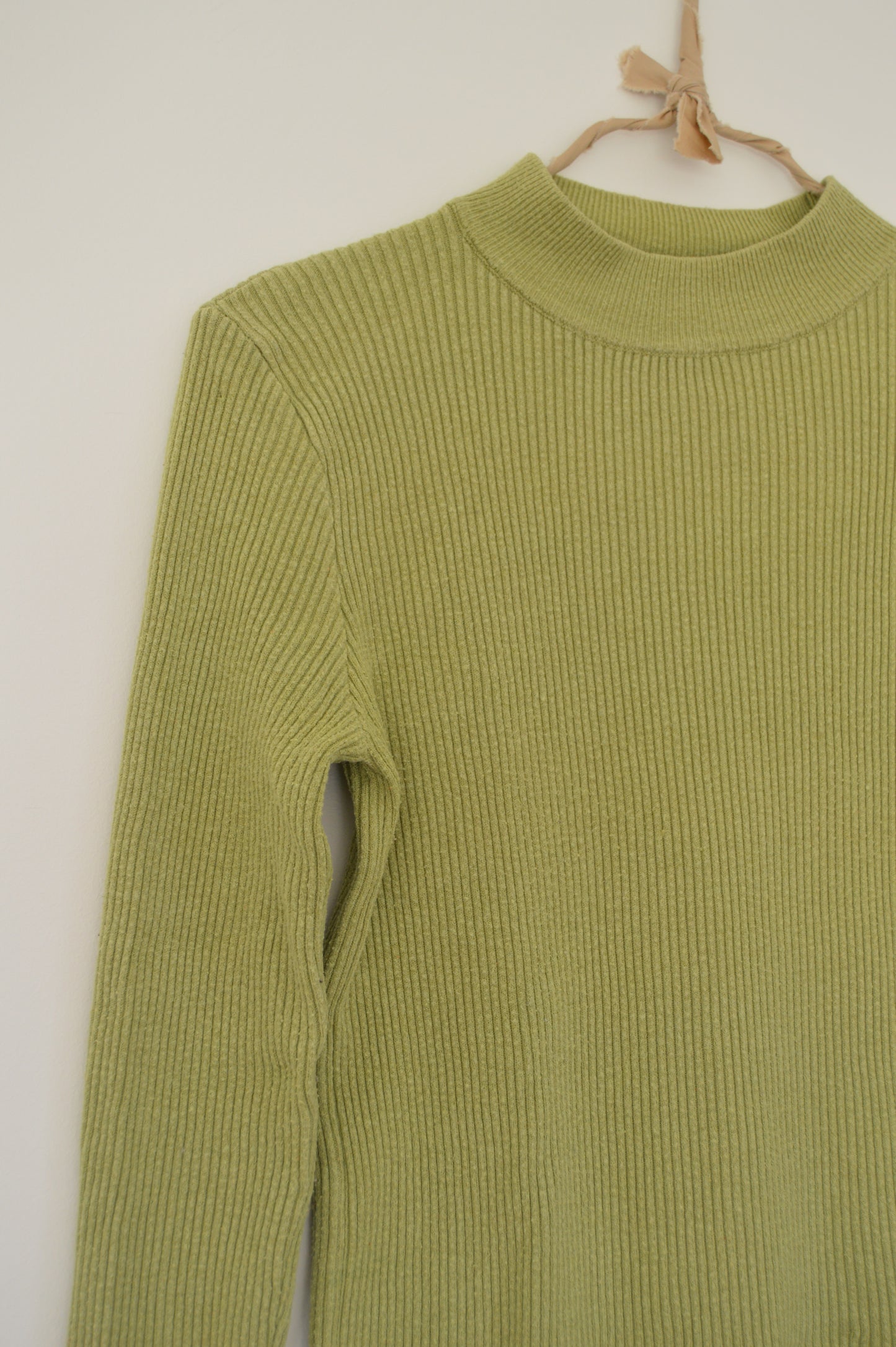 Pull fin côtelé vert pomme Taille 36