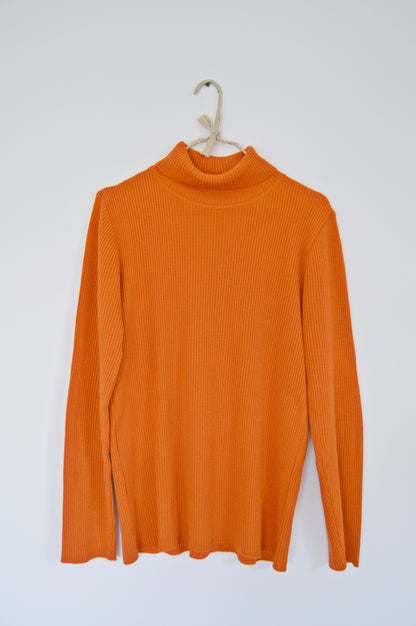 Pull col roulé côtelé orange/rouille Taille 40