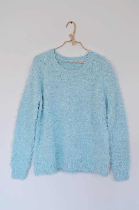 Pull bleu ciel Taille 40